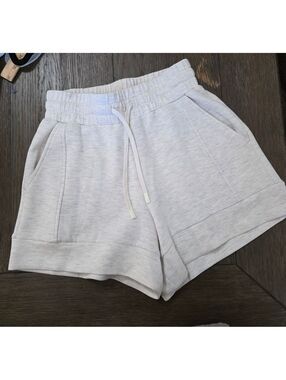 Varley DoubleSoft Atrium High Rise Light Gray Lounge Shorts XS
